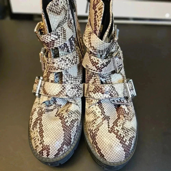BP Snake Skin Combat Boots - Picture 9 of 14